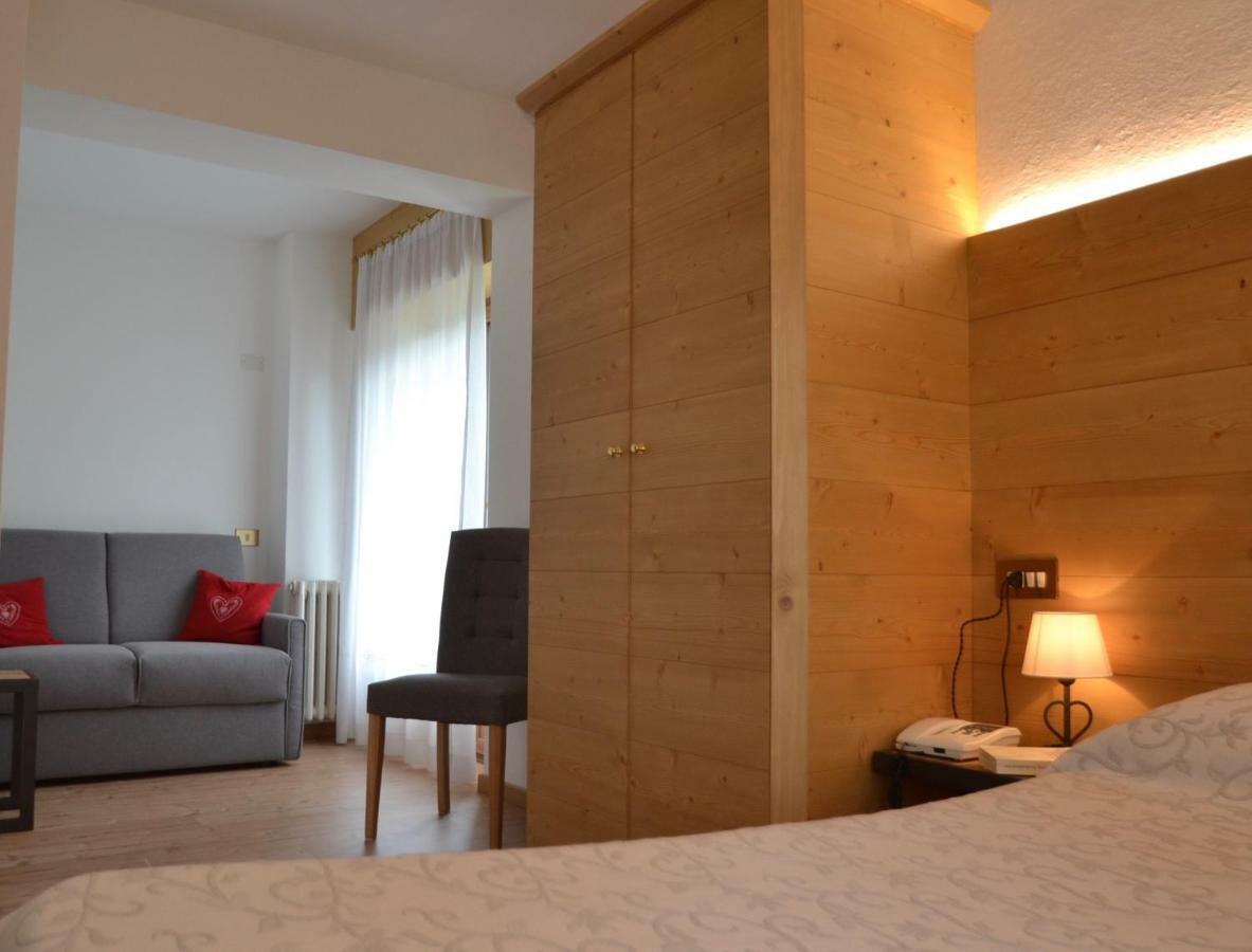 Hotel Villa Nevada 코르티나 담페조 외부 사진