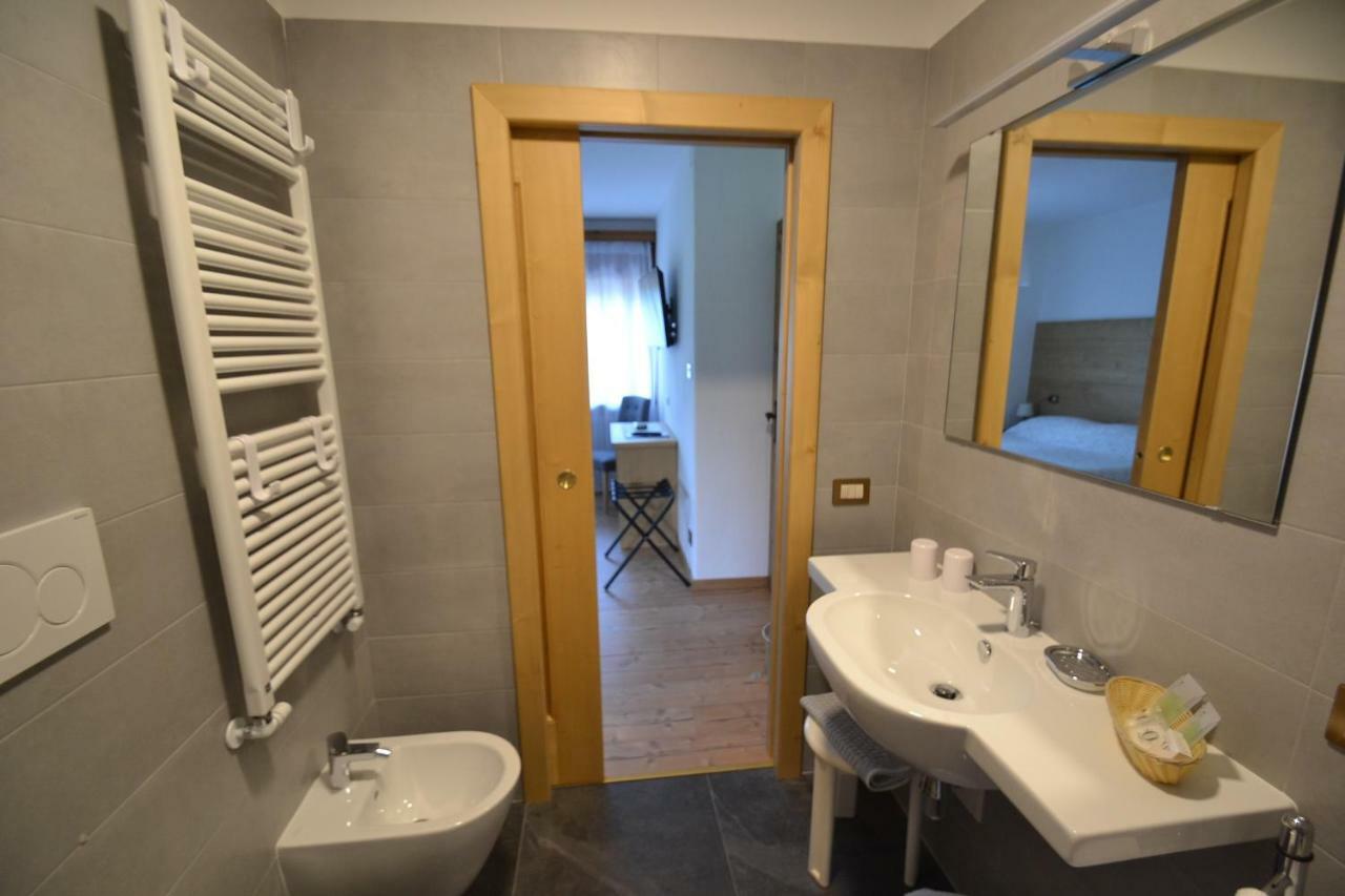 Hotel Villa Nevada 코르티나 담페조 외부 사진